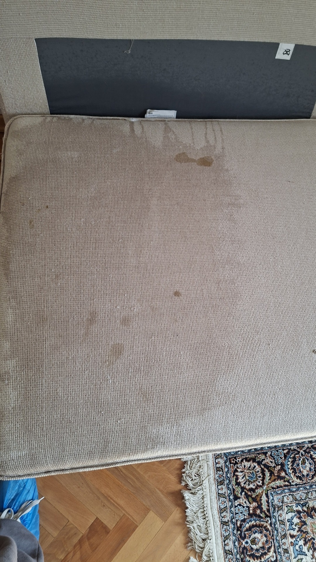 Before photo for Пране на мека мебел