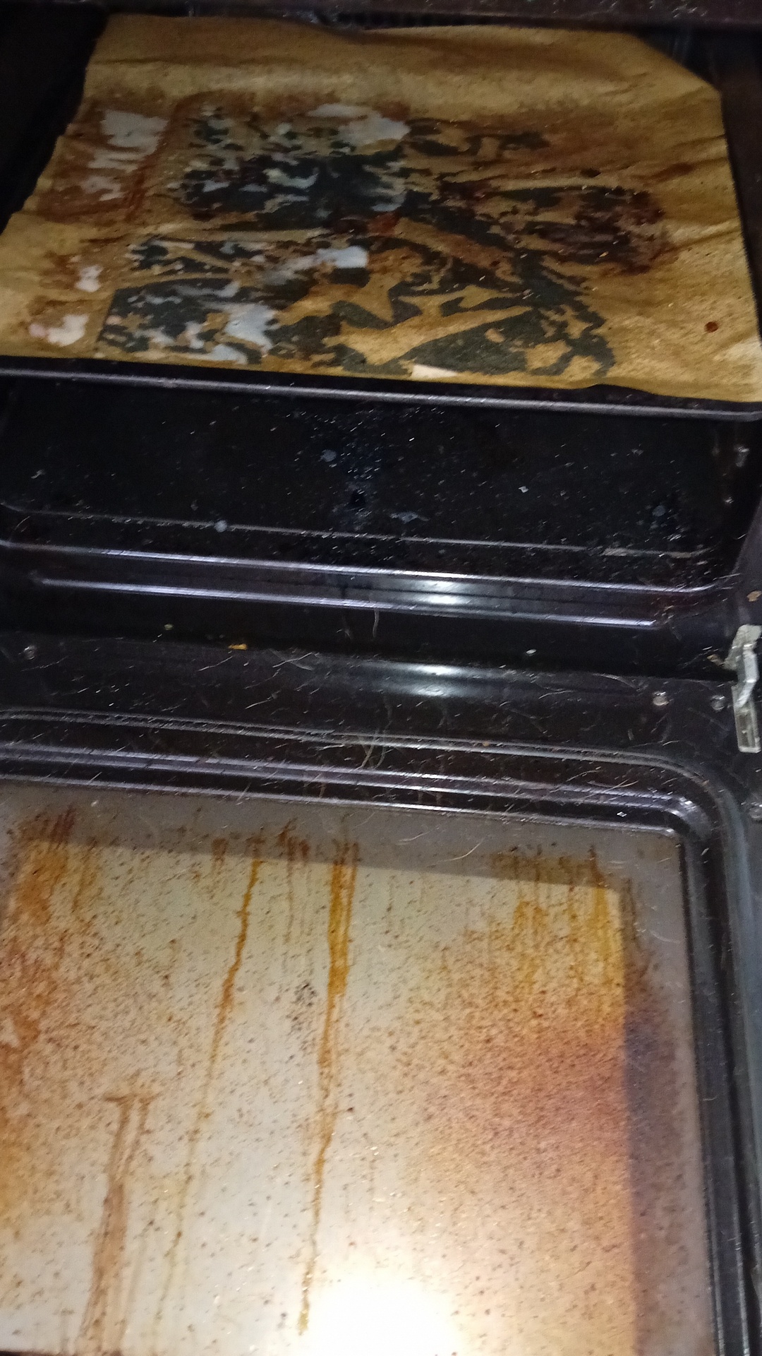 Before photo for Почистване на фурна и хладилник