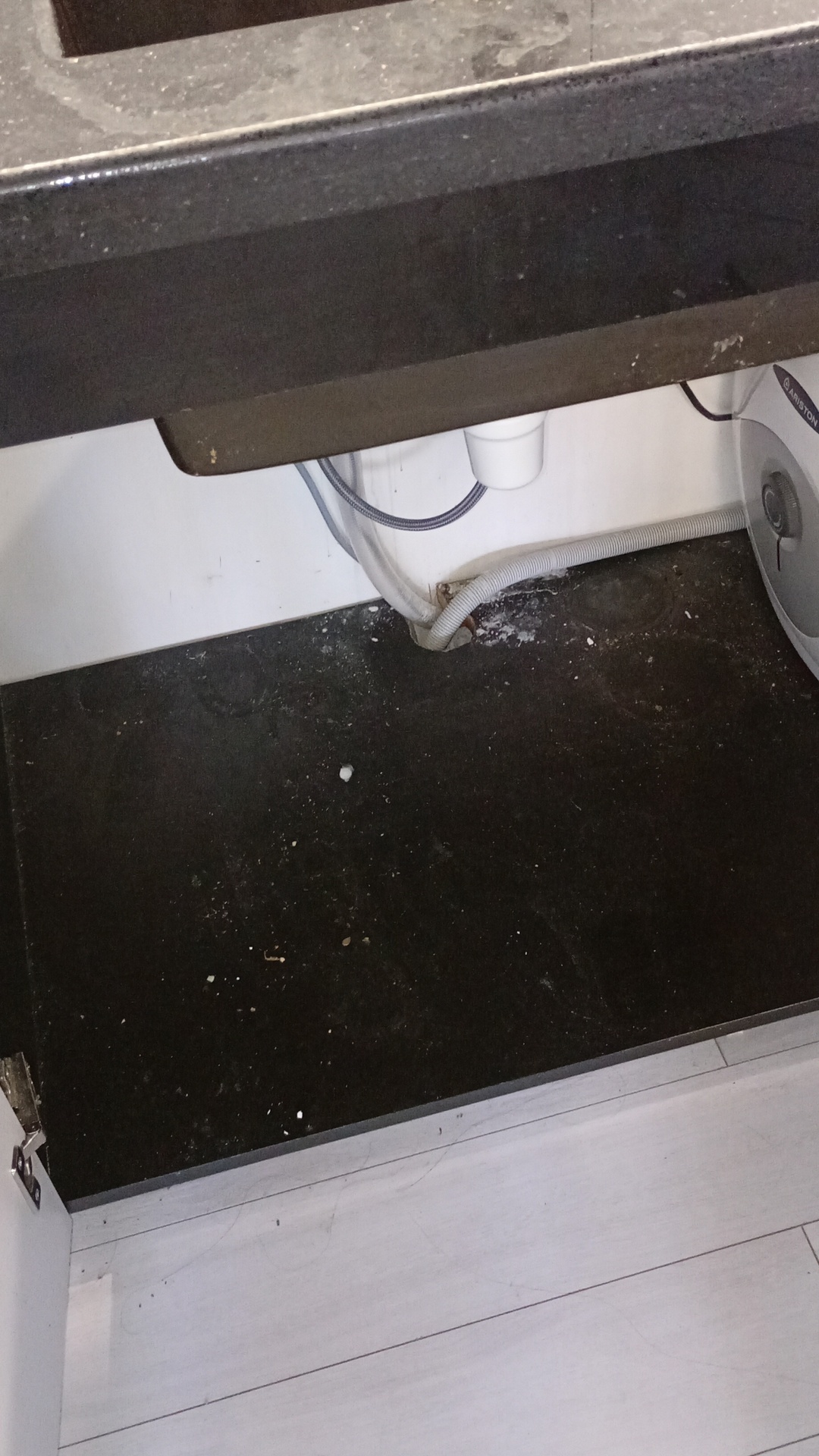 Before photo for Основно почистване