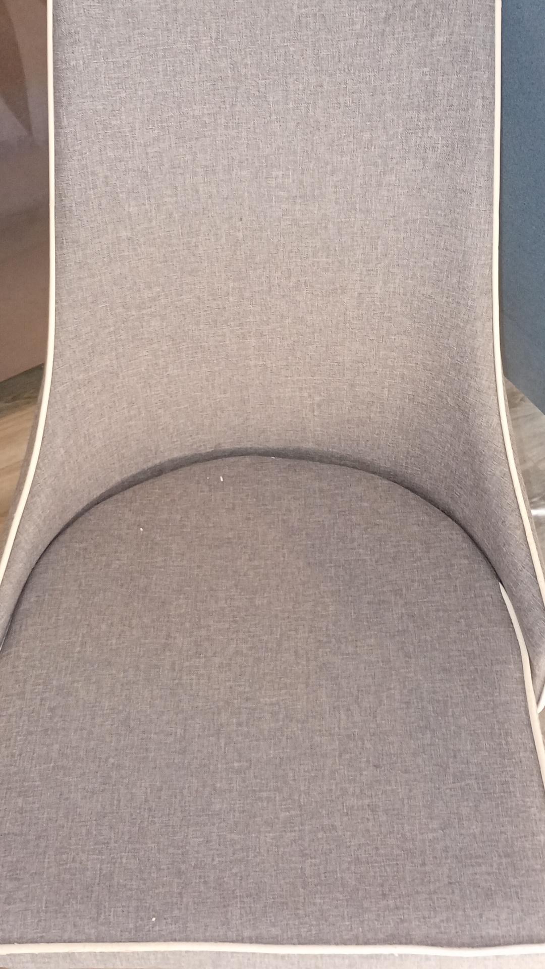 Before photo for Пране на мека мебел и килими